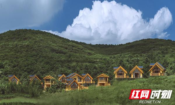 根據(jù)《旅游景區(qū)質(zhì)量等級(jí)的劃分與評(píng)定》和《旅游景區(qū)質(zhì)量等級(jí)管理辦法